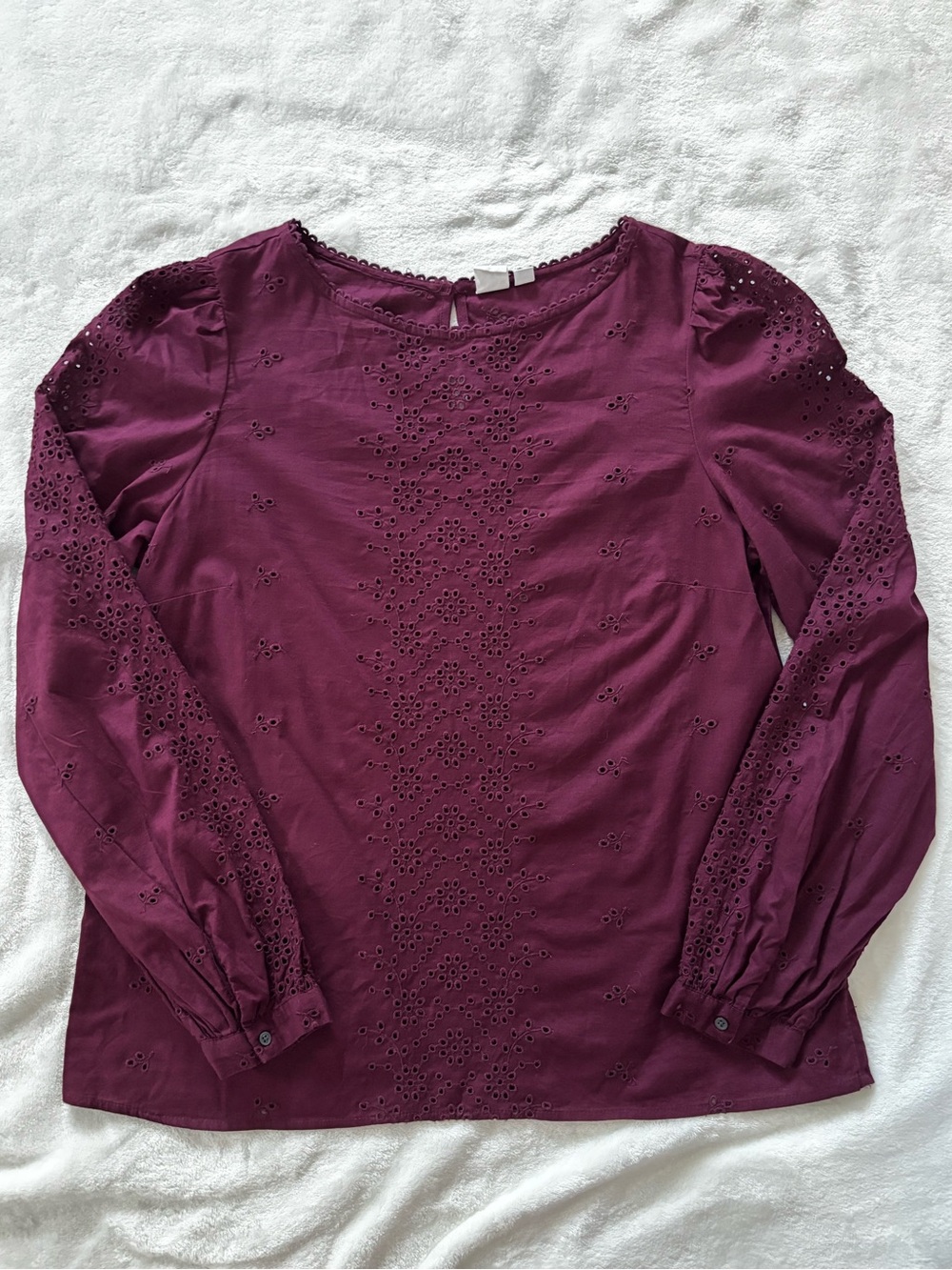 GAP cotton eyelet long sleeve